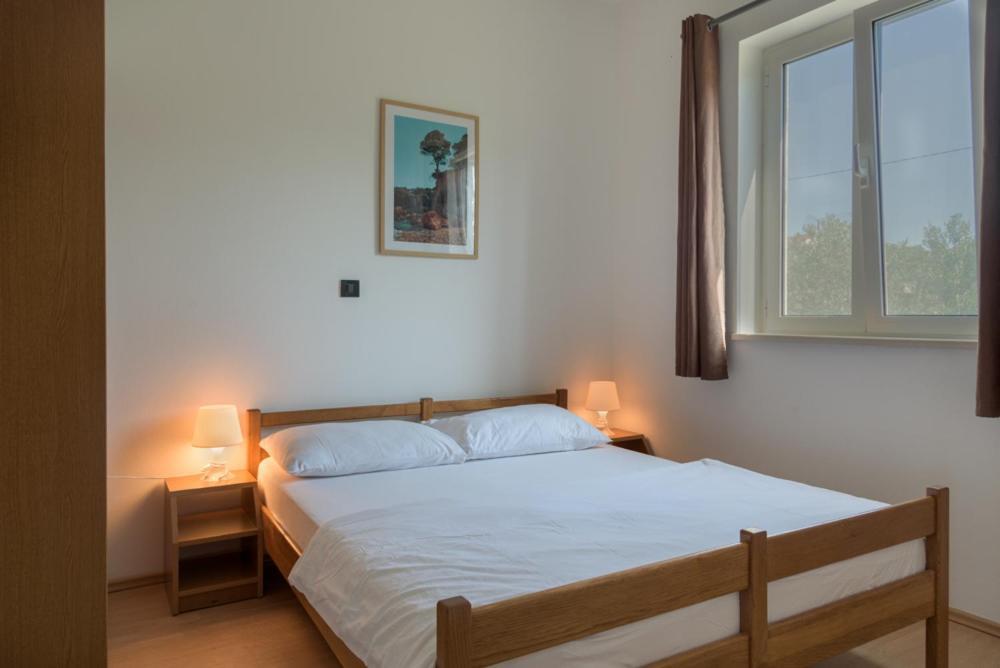 Rasin Apartments Pakoštane Εξωτερικό φωτογραφία
