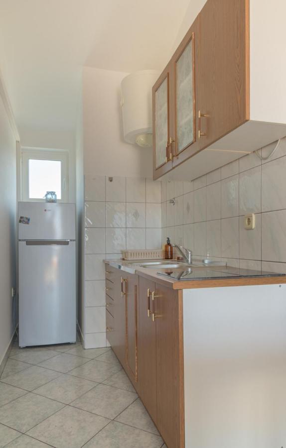 Rasin Apartments Pakoštane Εξωτερικό φωτογραφία